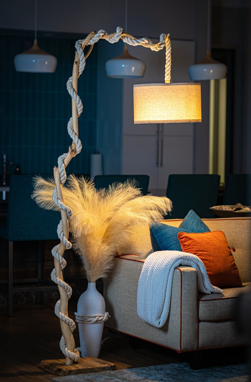 Lightpost" – Timeless Elegance for Your Indoor Spaces